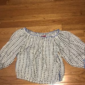 Off-the-shoulder Top